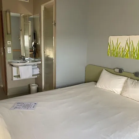 Ibis Budget מלון ורדון-סור-מוס