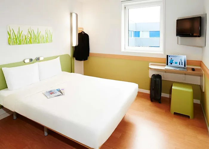 Ibis Budget Hotel 2*